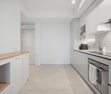 For Lease - 5 Buttermill Avenue Unit# 1511, Vaughan, Ontario - Photo 5