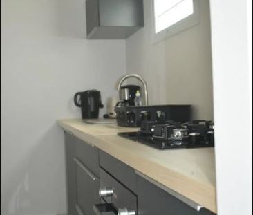 Location Appartement 3 pièces 90m² LE GOSIER 97190 - Photo 5