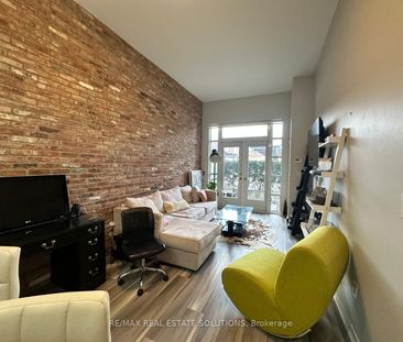 Showcase Lofts , #104 - Photo 1