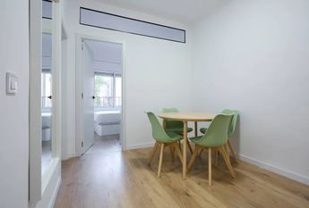 Carrer de Neopàtria, Barcelona, Catalonia 08030