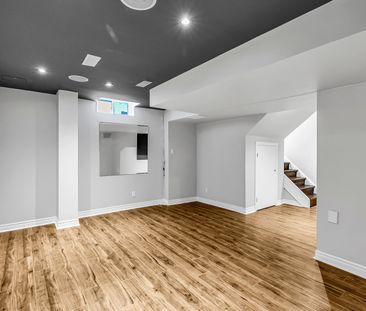 For Lease - 284 Bilbrough Street, Aurora, Ontario - Photo 5