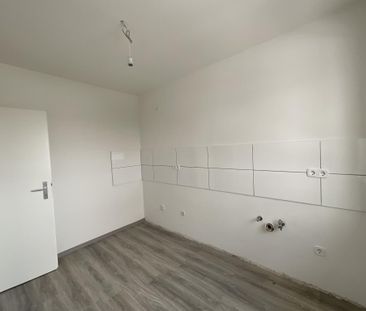 Renovierte und zentrumsnahe 4-Zimmer-Wohnung, mit zwei Balkonen! - Photo 6