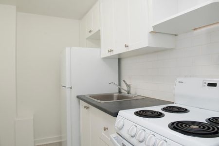 Perfectly Located in Centretown Ottawa - Central AC included in the price of rent - Photo 4