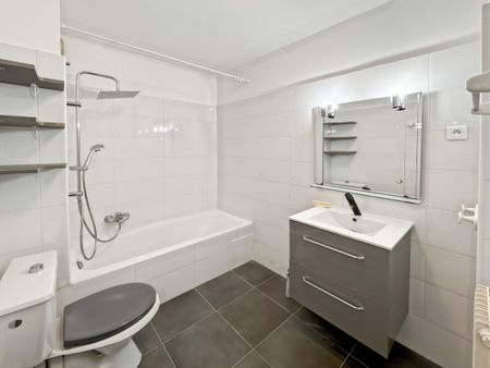 Location Appartement 1 pièce Meublé 30m² ANTIBES 06600 - Photo 5