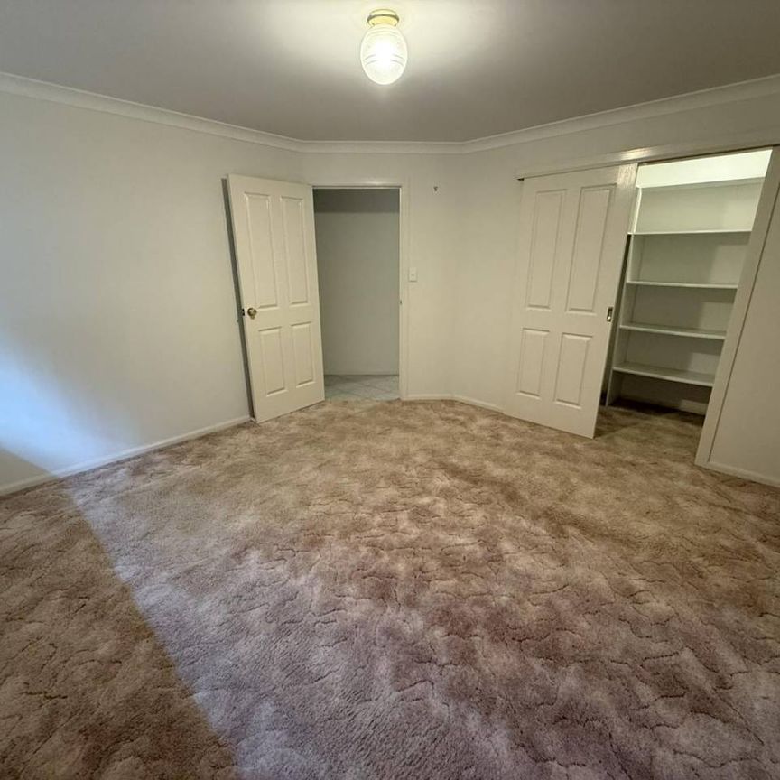 PERFECT FAMILY HOME IN QUIET NEIGHBOURHOOD - Photo 1