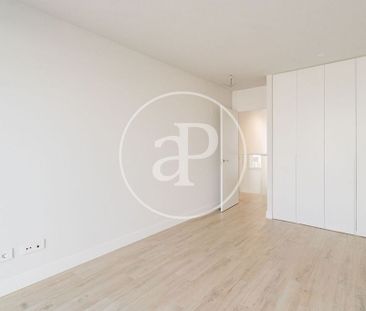 5 bedroom luxury Villa for rent in San Blas-Canillejas, Ciudad Line... - Photo 1