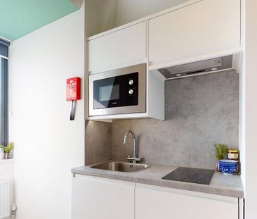 Studio to rent - Photo 5