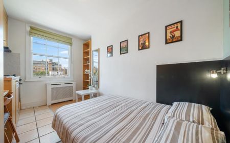 Studio to rent - Photo 2