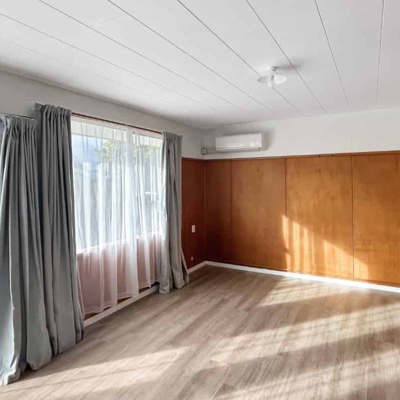 2 BEDROOM UNIT - WAIROA - Photo 1