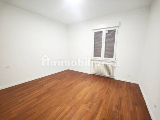 Appartamento via Ammiraglio Burzagli, Città, Montevarchi - Photo 1