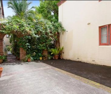 21/23 A'Beckett Street, Ashfield - Photo 1