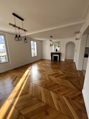 Location appartement 3 pièces, 76.51m², Paris 10 - Photo 1