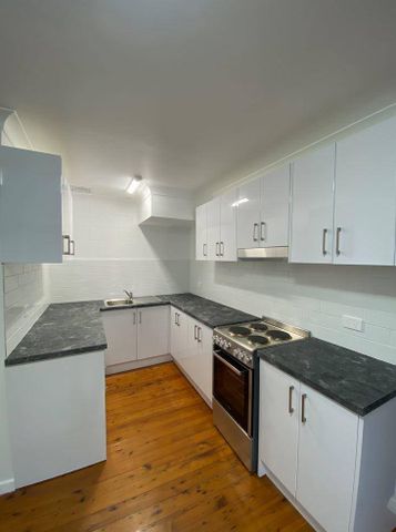 Unique Duplex! - Photo 4