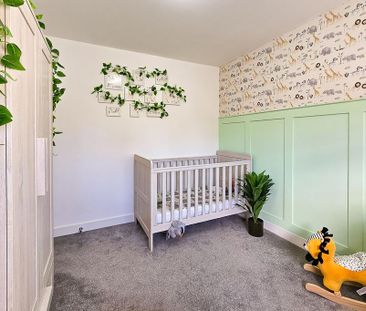 5 bedroom detached house to rent - Photo 5