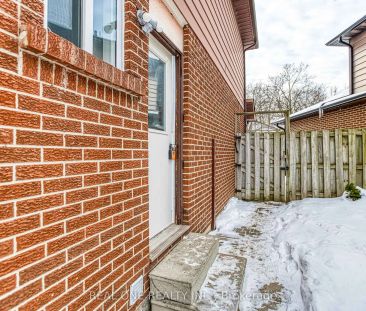 106 Deanscroft Square #Bsmt - Photo 2