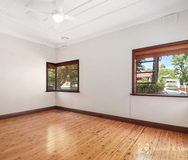 SOUGHT-AFTER EAST ALBURY - Photo 6