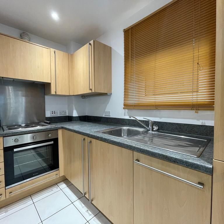 1 bedroom apartment to rent - Photo 1