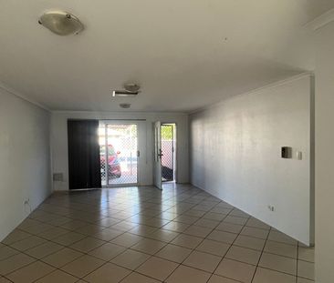 Two Bedroom Unit in Larapinta - Photo 4