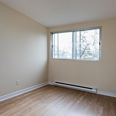 Jardin Carrefour | 3 1/2 à Louer | 1 bedroom for Rent | Laval - Photo 3