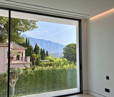 House in Nueva Andalucía, Costa del Sol - Photo 5