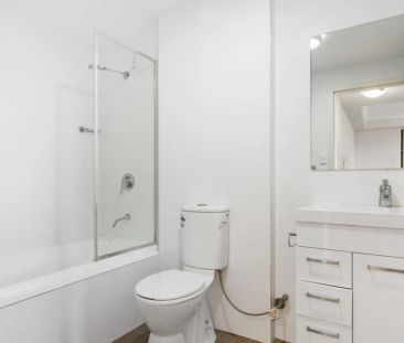 Modern Comfort in the Heart of Parramatta - Photo 4