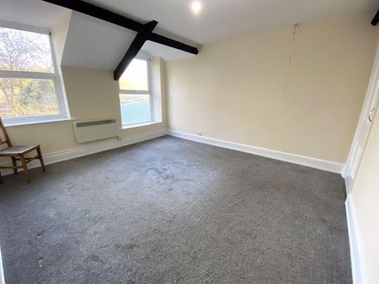 2 bedroom cottage to rent - Photo 1