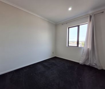 Spacious 2 bedroom Apartment - Photo 6