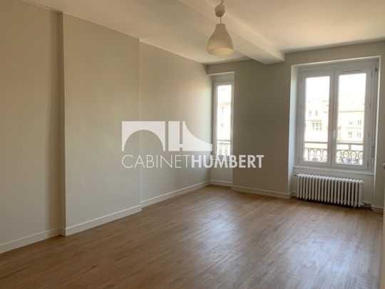 Location Appartement 4 pièces 76m² ST ETIENNE 42000 - Photo 1