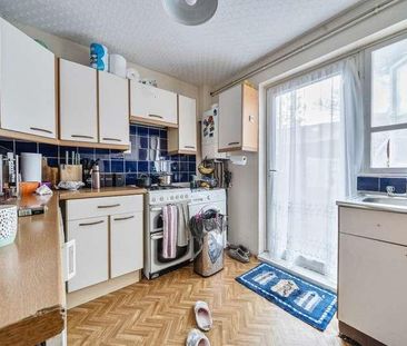 Langley Crescent, Dagenham, RM9 - Photo 4