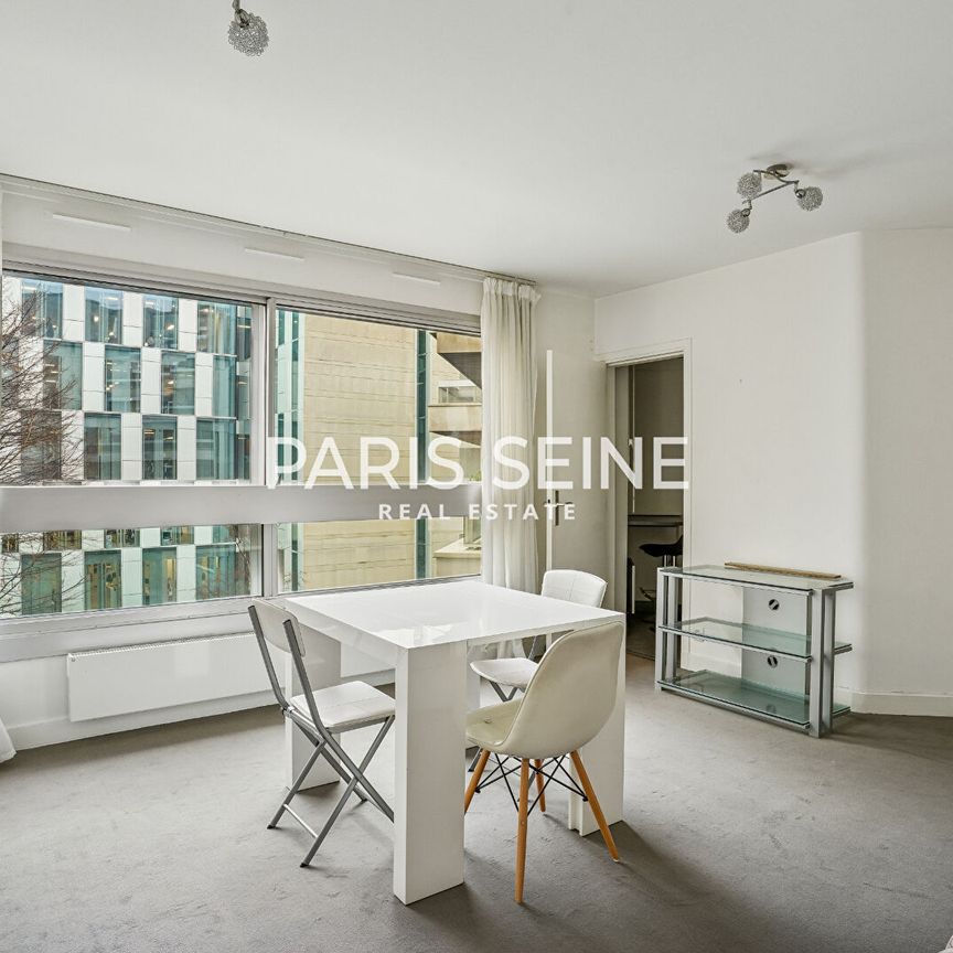 Location Appartement 2 pièces 47m² - Photo 1