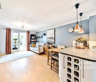 2 bedroom terraced house to rent - Photo 2