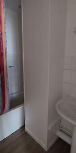 Location Appartement 5 pièces 81m² DIEPPE 76200 - Photo 4