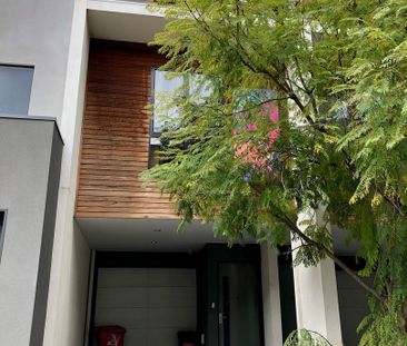 6/22 French Avenue, Northcote - Photo 1