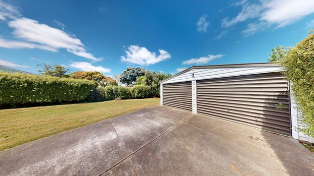 Highbury - 3 bedrooms - Photo 1