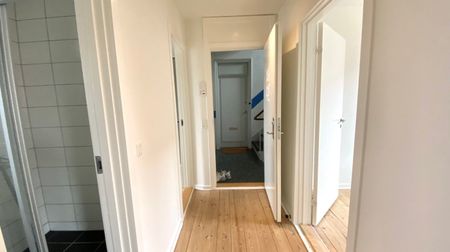 4 værelses – Palnatokesvej 29, 2. tv. – Odense C - Photo 3