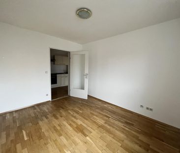 Prov. Frei - Ideale 3 Zimmer Wohnung, Küche möbliert, WG tauglich -... - Foto 6