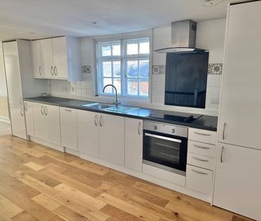 The Hundred, Romsey - Photo 4