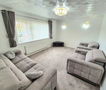 Rose Hill Avenue, 18, Blackburn, BB1 1YW, Lancashire - Photo 3