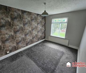 31 O'Neill Road, Rathcoole, Newtownabbey, BT36 6BZ - Photo 3