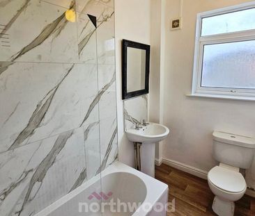 2 bedroom terraced house to rent - Photo 6