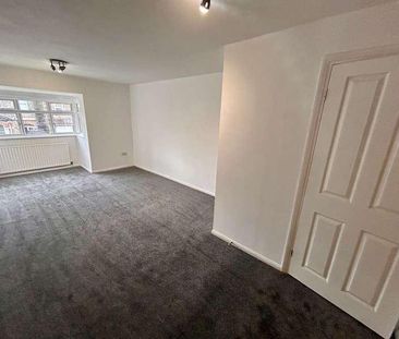 St. James's Road, Gravesend, DA11 - Photo 2