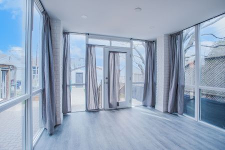 For Lease - 19 Bartlett Avenue Unit# Main Floor, Toronto, Ontario - Photo 3