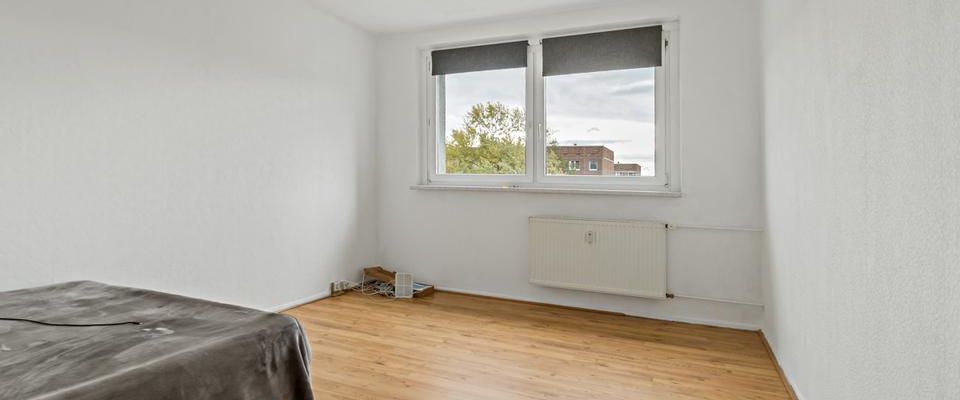 Wohnen im Grünen mit Komfort – 3-Zimmer-Balkonwohnung in Halles Süden - Photo 1