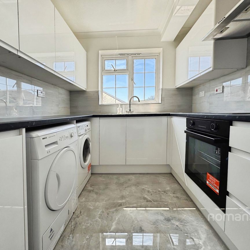 2 bedroom maisonette to rent - Photo 1