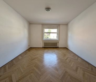 Charmante 2,5-Zimmer Altbau-Wohnung mit Loggia nahe Pötzleinsdorfer... - Photo 2