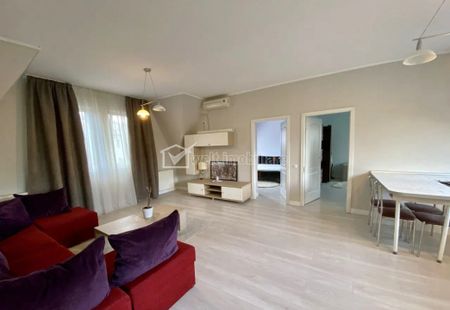 Apartament in vila, zona Andrei Muresanu - Fotografie 4