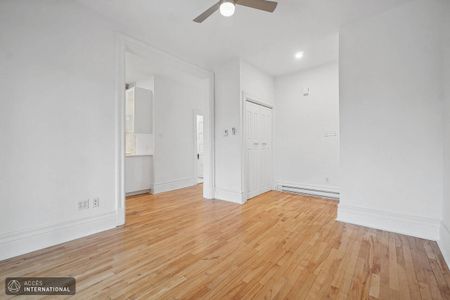 Apartment for rent in the Bois de Saraguay neighbourhood -Ahuntsic-Cartierville - Photo 2