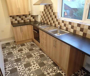 2 bedroom semi-detached house to rent - Photo 1