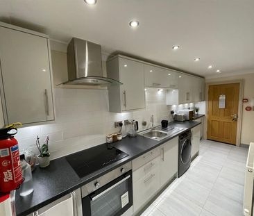 Flat 3, 27, Albert Street, Belper, Derbyshire, DE56 1DA - Photo 2