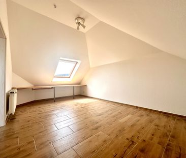 Ansprechende Maisonette-Wohnung mit Einbauküche und Loggia in zentr... - Photo 4
